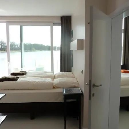 Holiday home Vakantiewoning Het Vijverhuis Zillebeke
